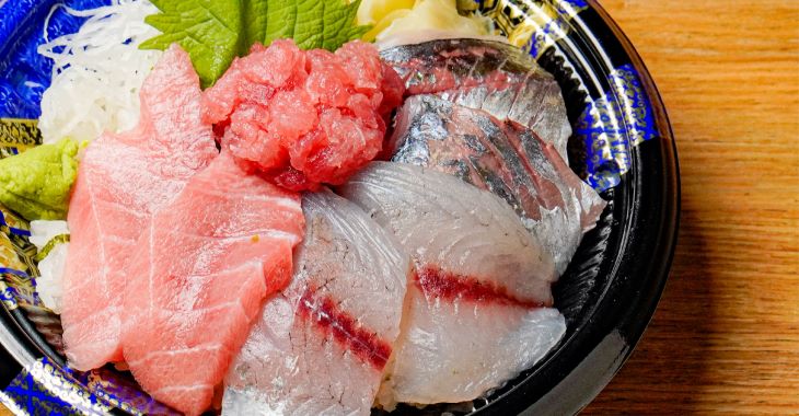 丼まるや